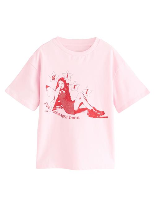 Next Bluser & t-shirts 'Olivia Rodrigo'  rosé / rød