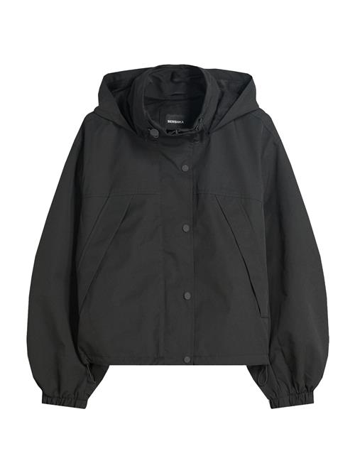 Bershka Overgangsjakke  sort