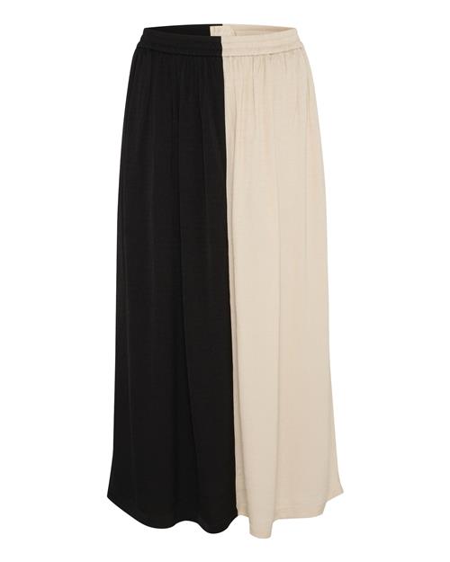 Se SOAKED IN LUXURY Nederdel 'Cevina'  creme / sort hos About You