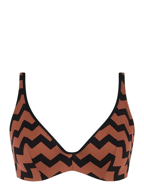 Chantelle Beach | Totem Swimwear Plunge Bra | E x 75