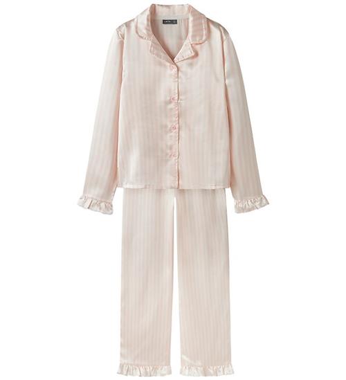 Se LMTD Pyjamas set - Satin - NlfNightystripes - Crystal Pink/White hos KidsWorld
