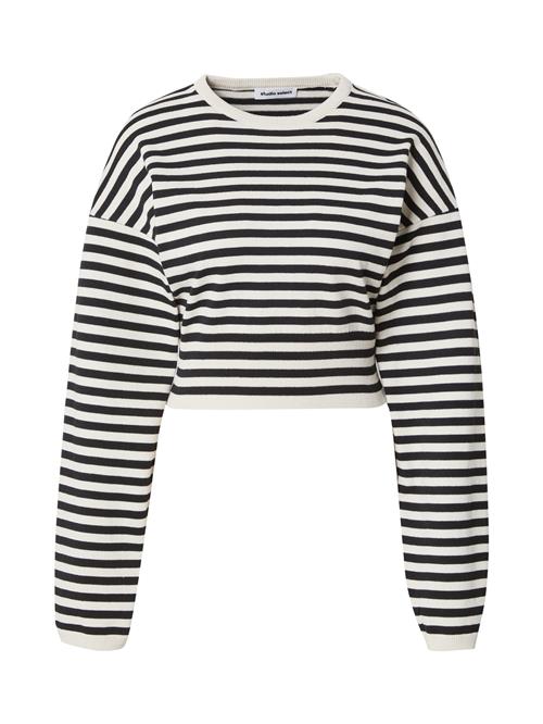 studioselect Pullover 'Grace'  sort / hvid