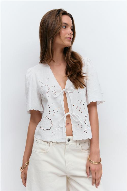 Gina Tricot - Scallop edge blouse - Bluser - Hvid - XL - Dame