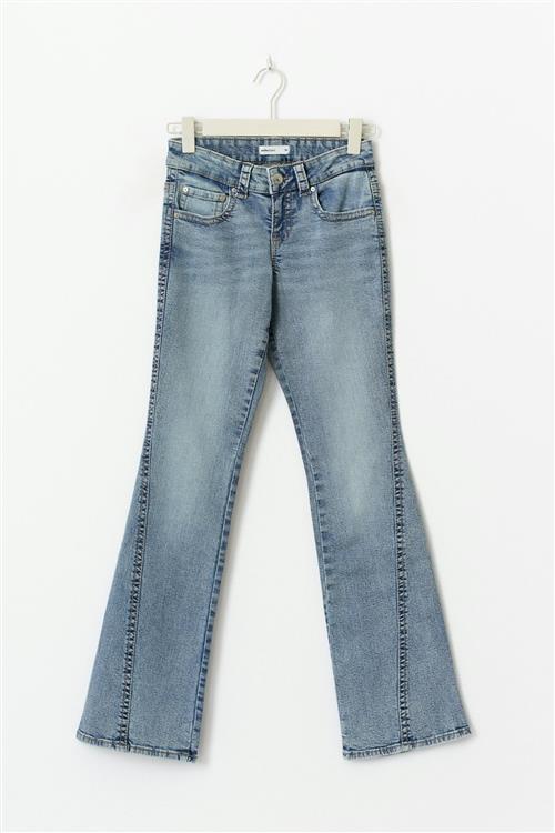 Gina Tricot - Y2k twisted petite boot jeans - Flare & bootcut jeans - Blå - 34 - Dame