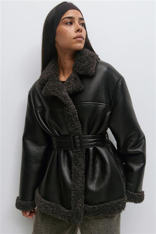 Gina Tricot - Teddy pu belted jacket - læderjakker - Sort - XL - Dame