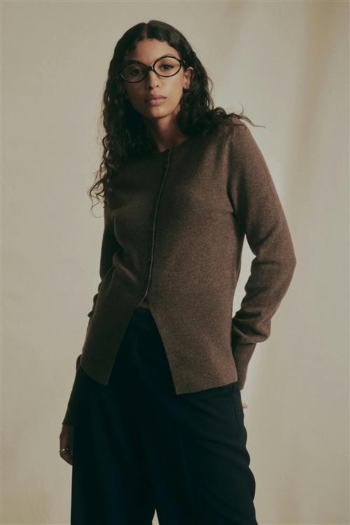 Gina Tricot - Shaped knitted wool cardigan - Cardigans - Brun - S - Dame