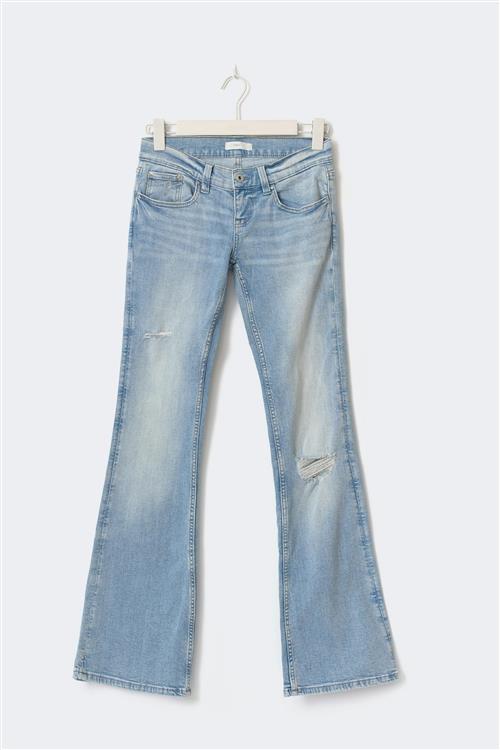 Gina Tricot - Ultra low tall bootcut jeans - ultra low waist - Blå - 34 - Dame