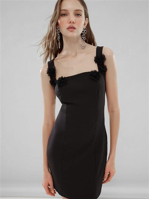 Trendyol Kjole  sort