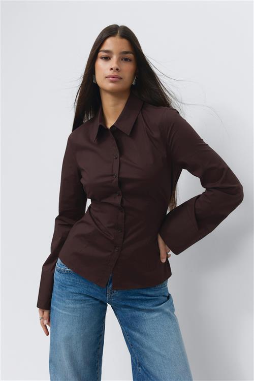 Gina Tricot - Shaped tie blouse - Skjorter - Brun - 40 - Dame