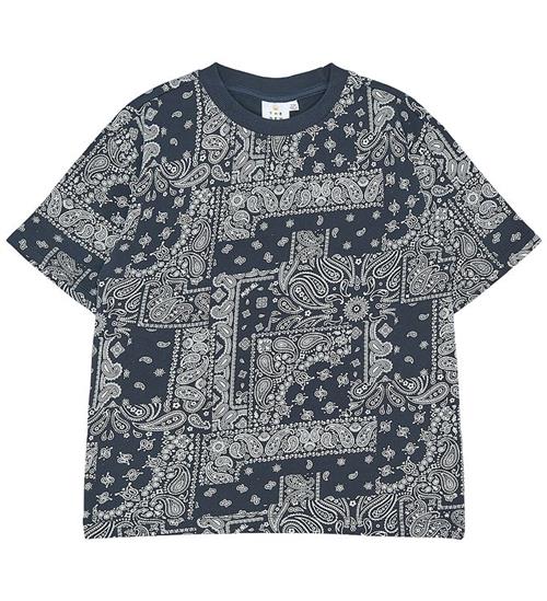 The New T-shirt - TnSixten - Navy Blazer AOP