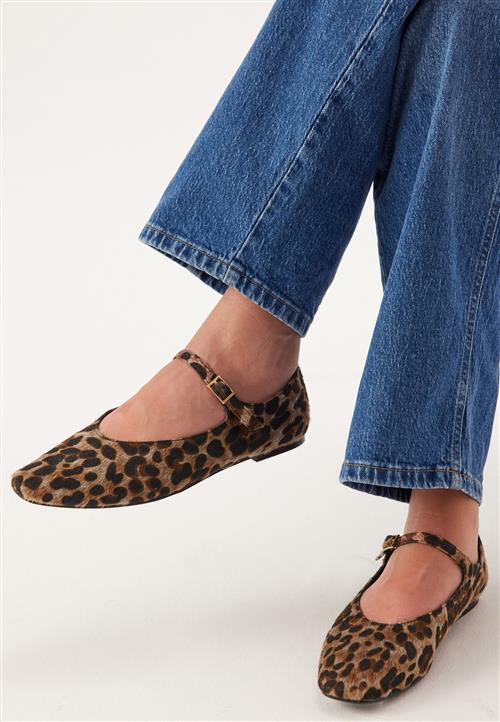 BUBBLEROOM Leo Ballerina