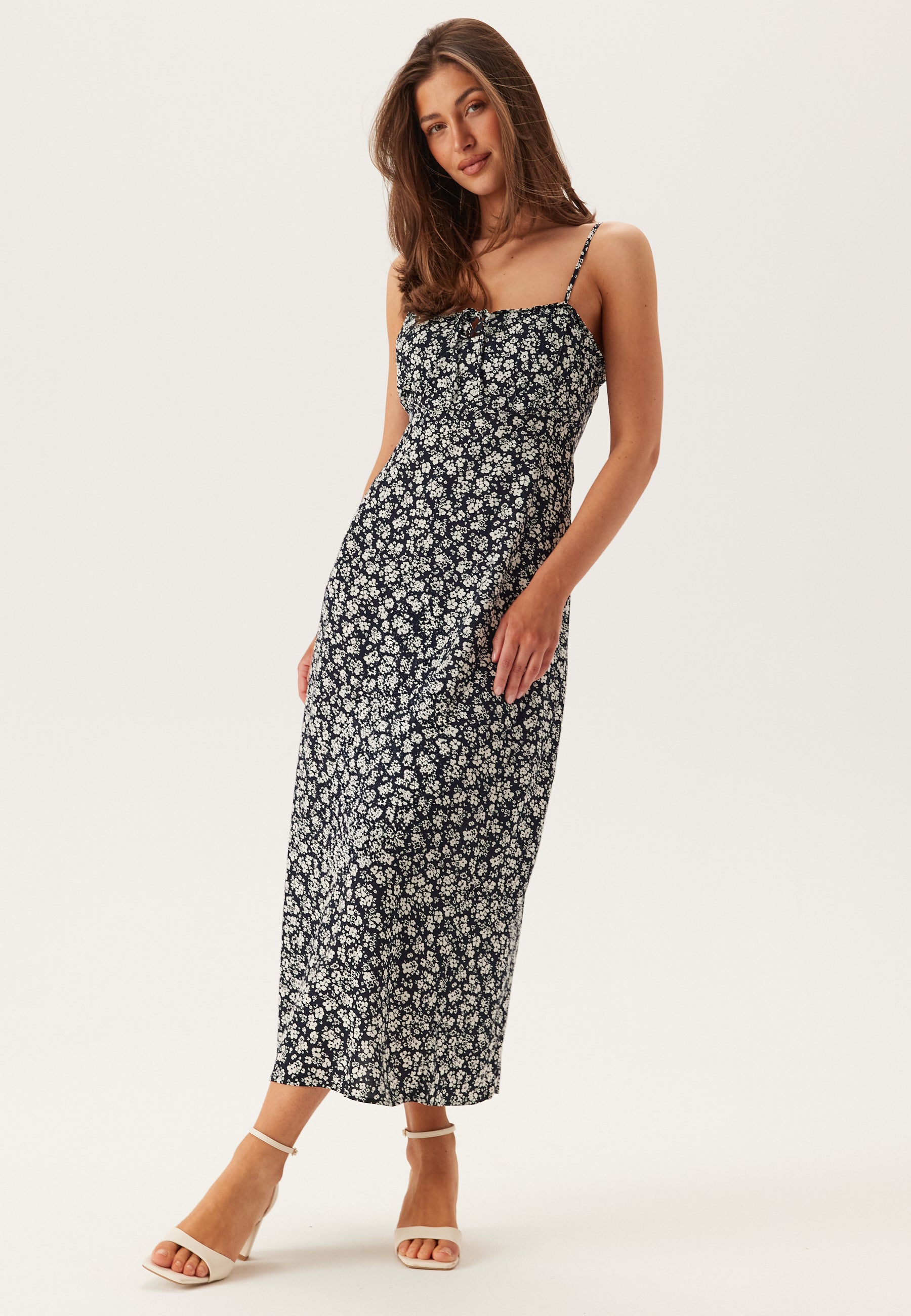 ONLY Onlnelly Life Alexa Midi Dress