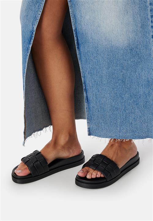 ONLY Minnie-11 PU Woven Slipper