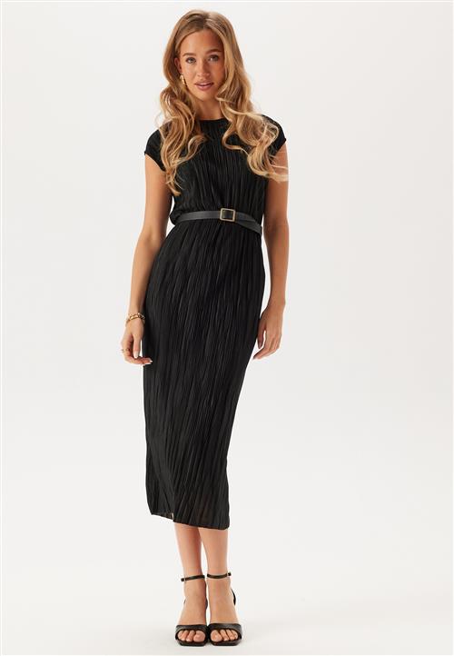 BUBBLEROOM Pleated Cap Sleeve Dress