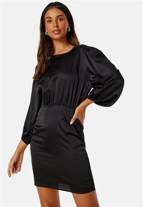 Bubbleroom Occasion Nella Satin Dress