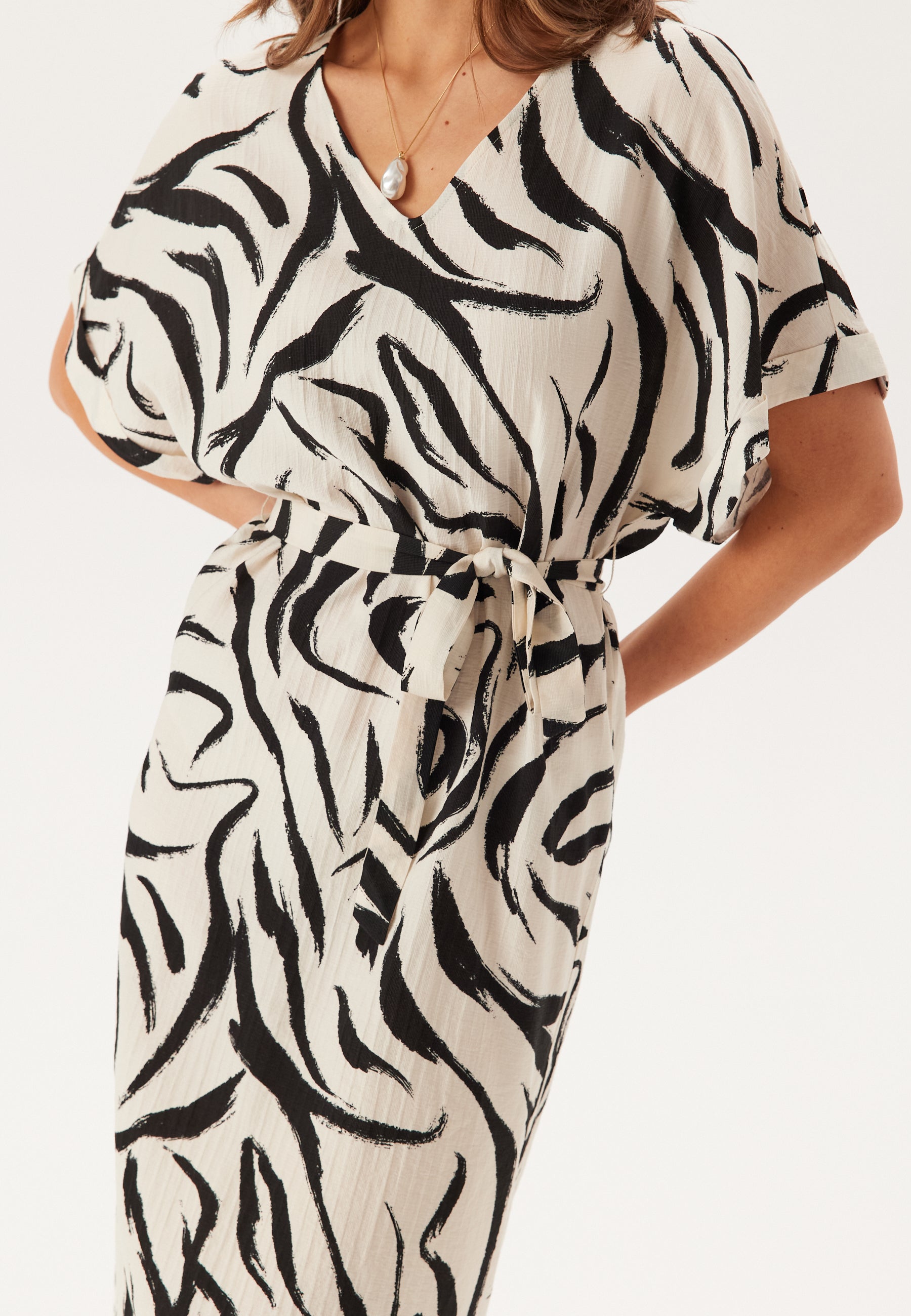 VILA Viclo V-neck 2/4 MIDI DRESS  M