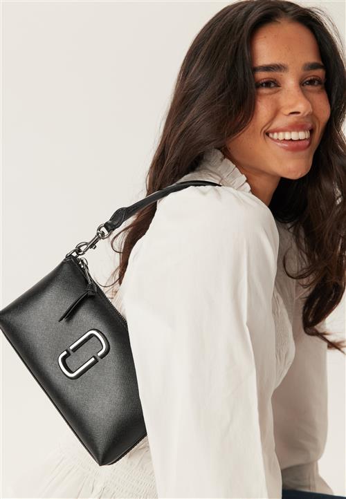 Marc Jacobs The Pochette