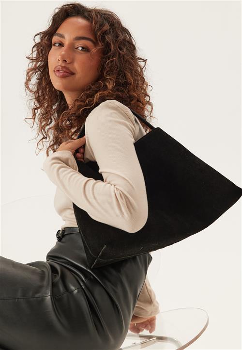 MAKE WAY Suede Knot Shoulder Bag