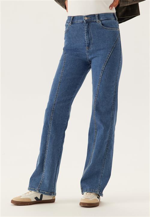 Dr. Denim Moxy Straight