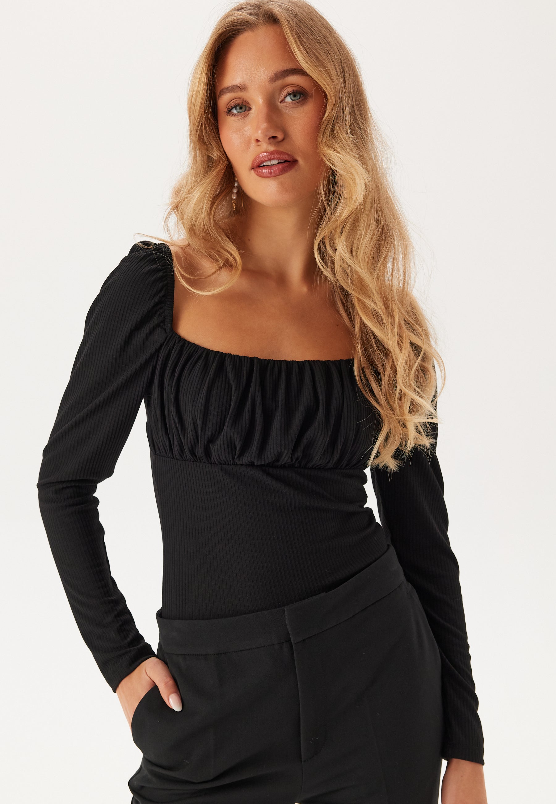 BUBBLEROOM Ruched Square Neck Long Sleeve Top