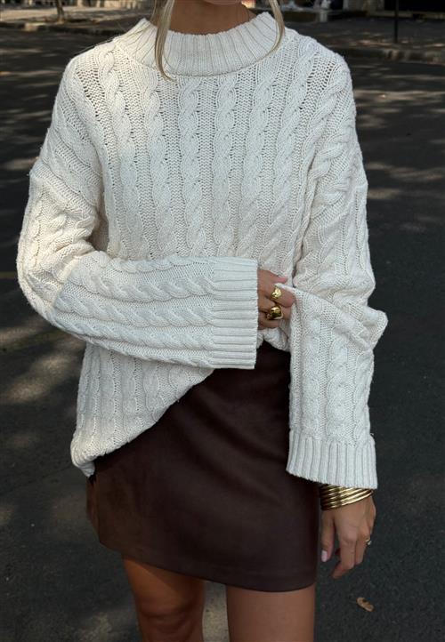 Emelie Olson X Bubbleroom Cable Knit Sweater