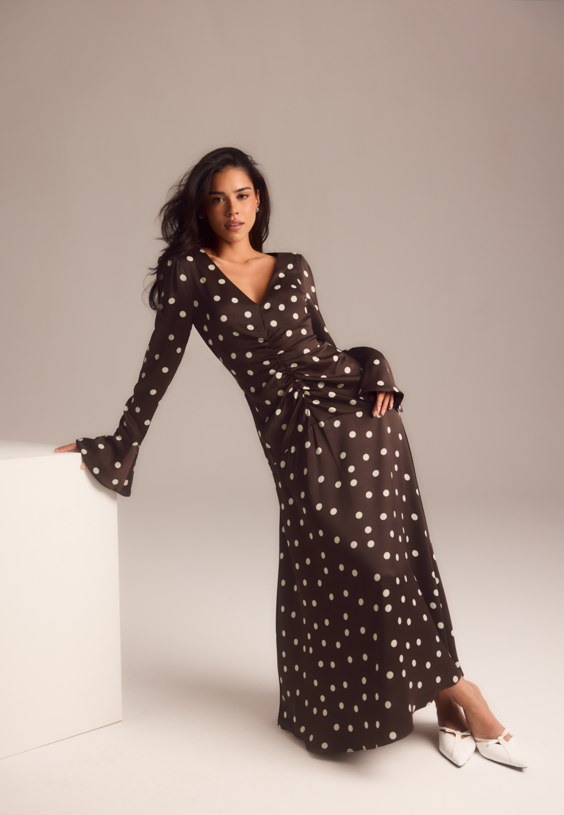 BUBBLEROOM OCCASION Ruched Front Midi Dress