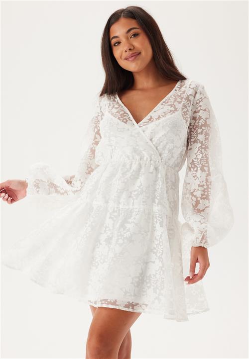 Bubbleroom Occasion Overlap Balloon Sleeve Dress