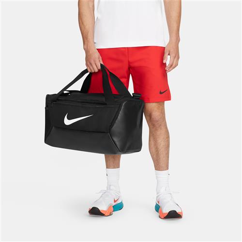 Nike Brasilia-træningstaske (lille, 41 liter) - sort