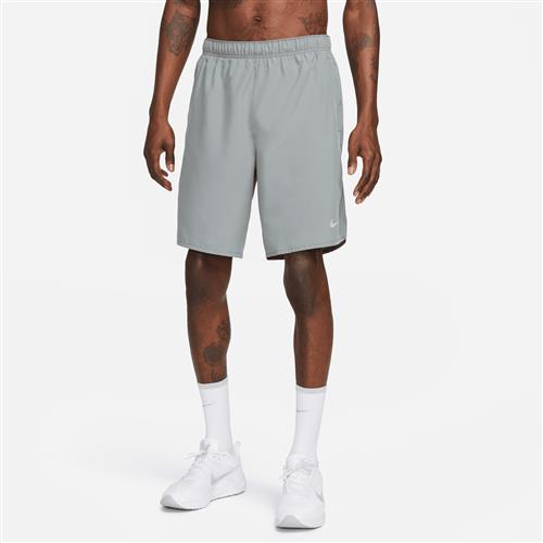 Alsidige Nike Challenger Dri-FIT-shorts (23 cm) uden for til mænd - grå