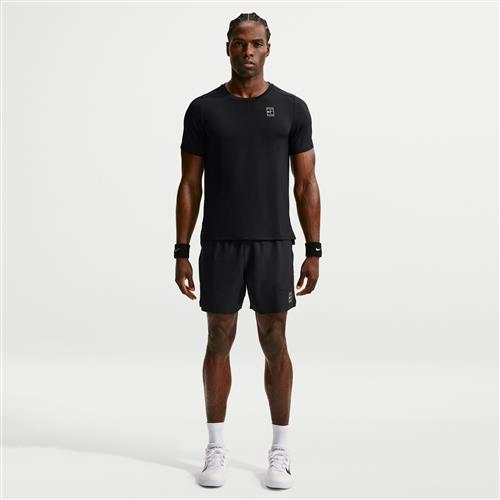 NikeCourt Advantage Dri-FIT-tennisshorts (15 cm) til mænd - sort