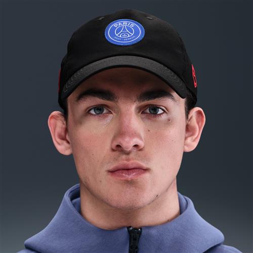 Paris Saint Germain 2025/2026 Nike Club Cap US CB L T90 - sort