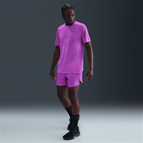 Nike Stride Dri-FIT-løbeshorts med indershorts (13 cm) til mænd - lilla