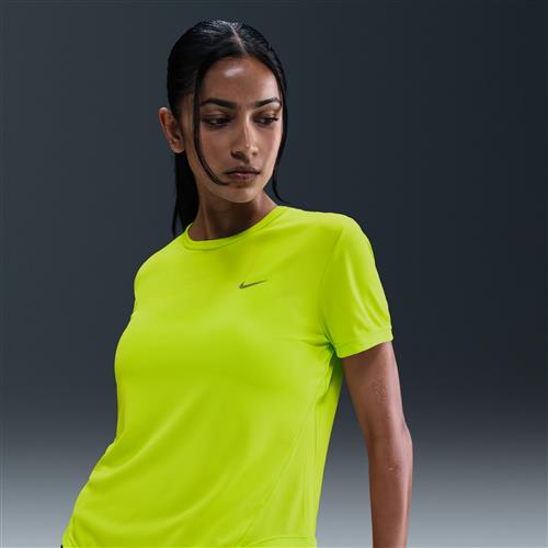 Kortærmet Nike Tempo Dri-FIT-løbetop til kvinder - grøn
