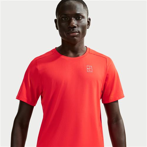 NikeCourt Advantage Dri-FIT-tennisoverdel til mænd - rød