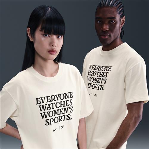 Everyone Watches Women's Sports™ Nike by TOGETHXR-T-shirt - hvid