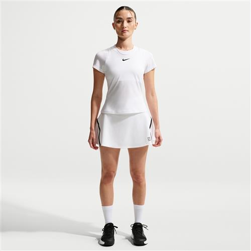 NikeCourt Advantage Dri-FIT-tennisnederdel med høj talje til kvinder - hvid