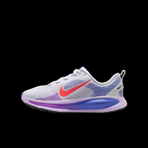 Nike Vomero 18-løbesko til vej til større børn - hvid