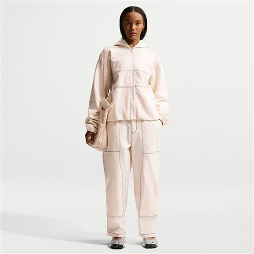 Nike -carpenterbukser med løs pasform og lav talje til kvinder - hvid