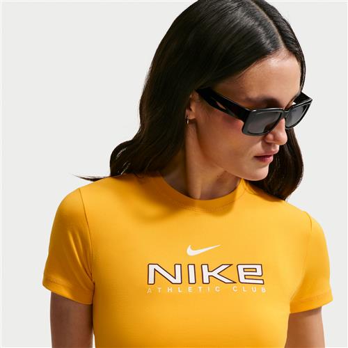 Kortærmet Nike -T-shirt til kvinder - gul