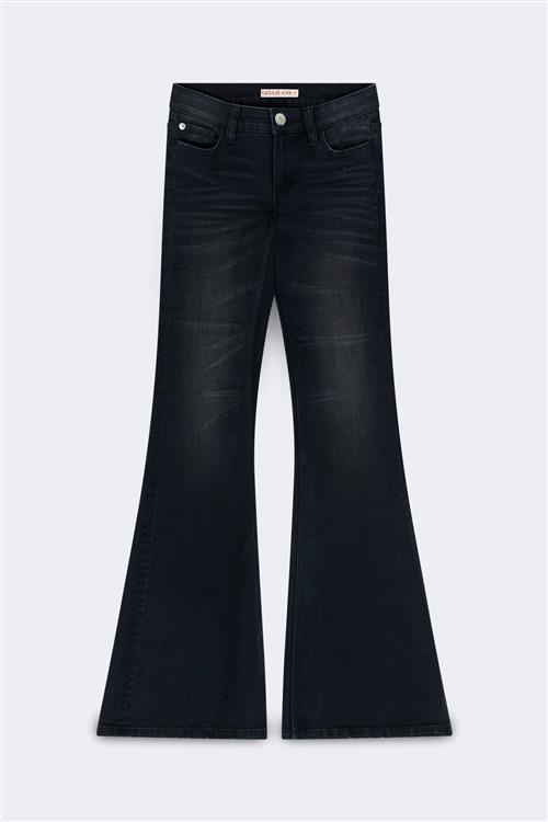 Gina Tricot - Glow low flare petite jeans - Petite Jeans - Sort - 40 - Dame