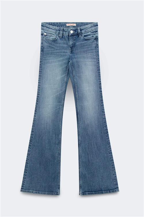 Gina Tricot - Glow low flare tall jeans - Tall Jeans - Blå - 42 - Dame