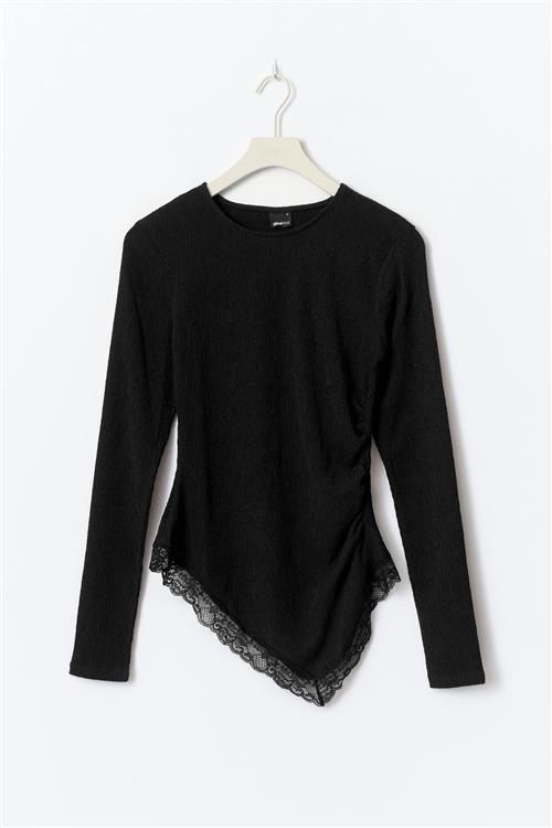 Gina Tricot - Asymmetric lace detail top - asymmetriske toppe - Sort - XXS - Dame