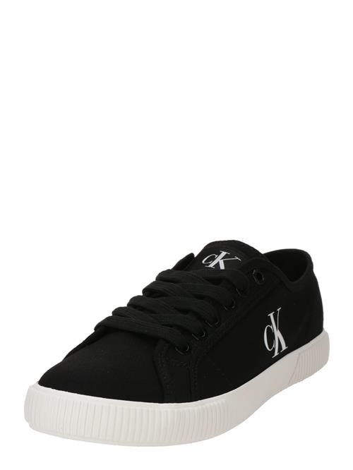 Calvin Klein Sneaker low 'ESS'  sort / hvid