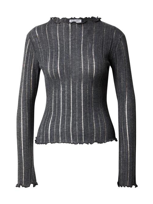 studioselect Shirts 'Nala'  mørkegrå