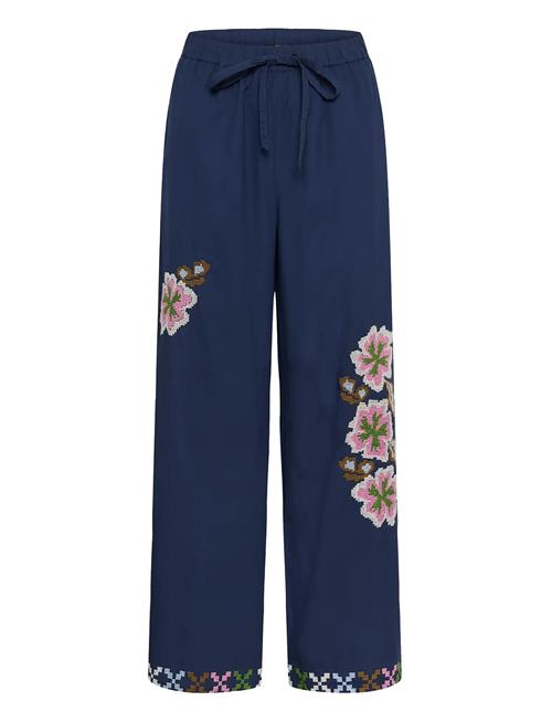 Culture | Cubreezy Pants | L