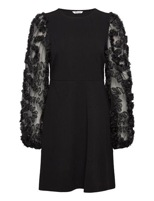 Bubbleroom | 3D Floral Sleeve Short Dress | 32-34