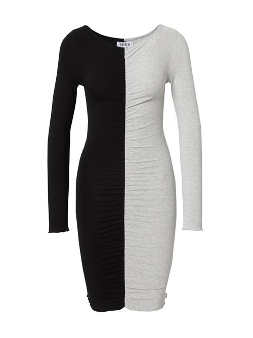 EDITED Kjole 'Waleah'  lysegrå / sort