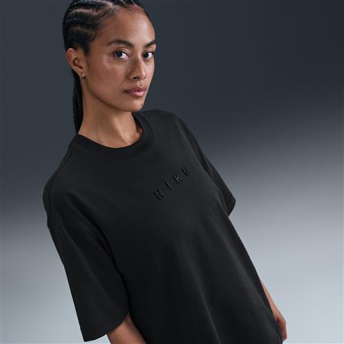 Oversized, kortærmet Nike -T-shirt til kvinder - sort