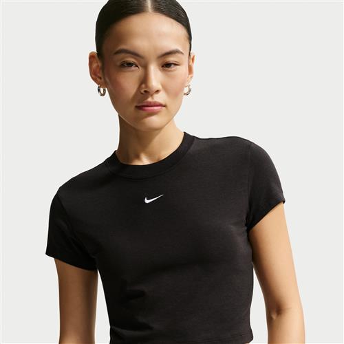 Kort, maskinstrikket Nike Chill-T-shirt til kvinder - sort