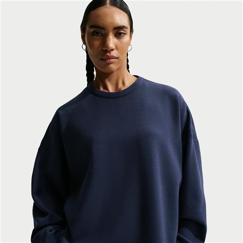 Oversized Nike 24.7 ImpossiblySoft Dri-FIT-top med rund hals til kvinder - blå